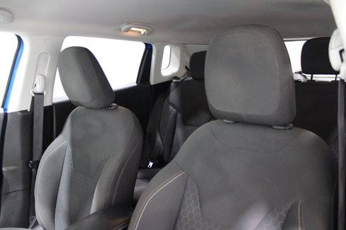 Used 2019 Jeep Compass Sport w/ Tech Group image 5