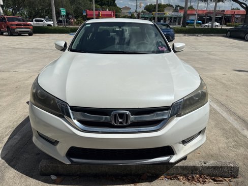 Used 2014 Honda Accord Sport image 2