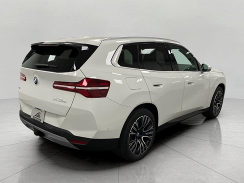 New 2026 BMW X3 xDrive30 w/ Premium Package image 3