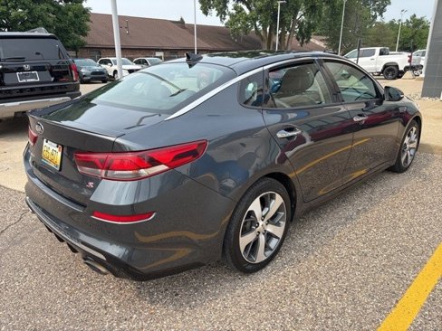 Used 2019 Kia Optima S w/ S Panoramic Sunroof Package image 4