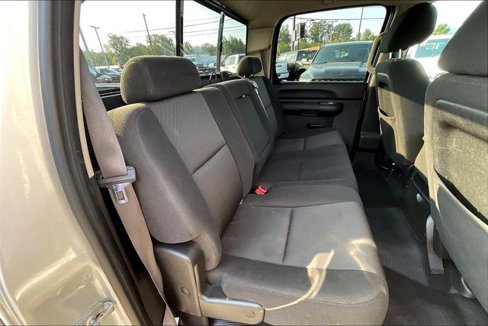 Used 2011 Chevrolet Silverado 2500 LT w/ Interior Plus Package image 20