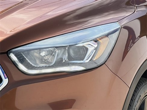 Used 2017 Ford Escape Titanium image 41