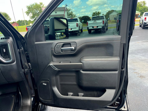 Used 2021 GMC Sierra 1500 AT4 w/ Technology Package image 29