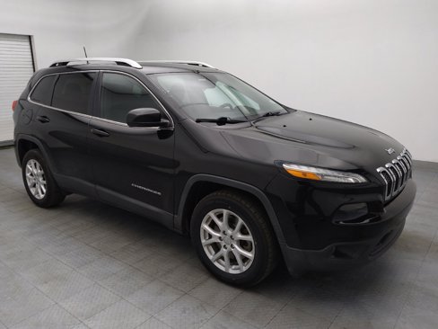 Used 2018 Jeep Cherokee Latitude image 11