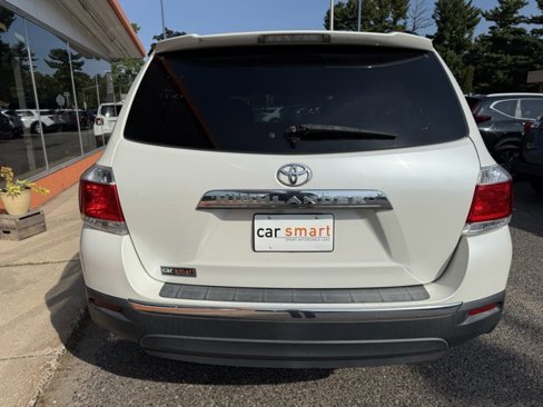 Used 2011 Toyota Highlander Limited image 6