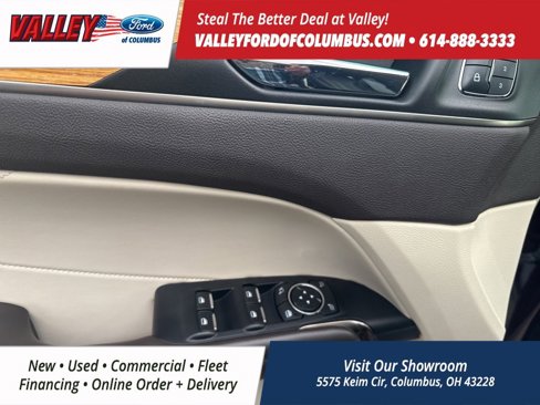 Used 2016 Lincoln MKC Select w/ Select Plus Package image 11