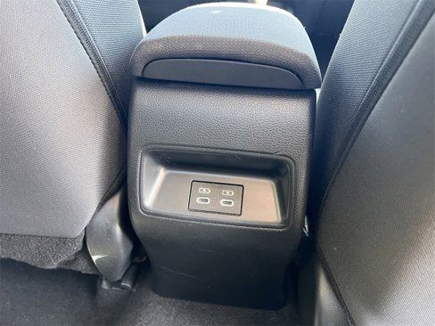 Used 2023 Toyota Corolla LE image 13