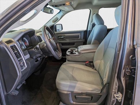 Used 2014 RAM 1500 Classic SLT image 16