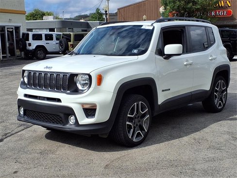 Used 2021 Jeep Renegade Latitude image 3