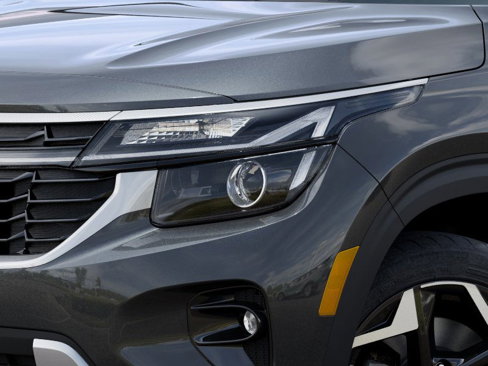 New 2025 Kia Seltos S image 10