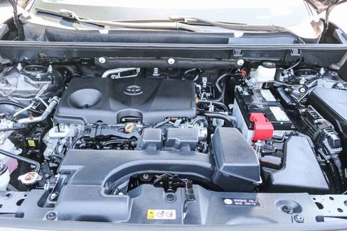 Used 2024 Toyota RAV4 XLE image 33