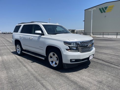 Used 2018 Chevrolet Tahoe LT w/ LT Signature Package image 3