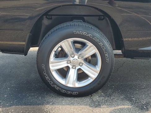 Used 2015 RAM 1500 Sport w/ Remote Start & Security Group image 5