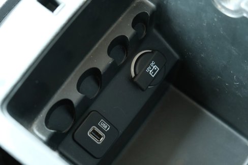 Used 2016 Jeep Cherokee Sport image 31