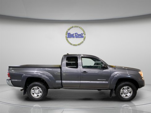 Used 2014 Toyota Tacoma 4x4 Access Cab V6 image 8