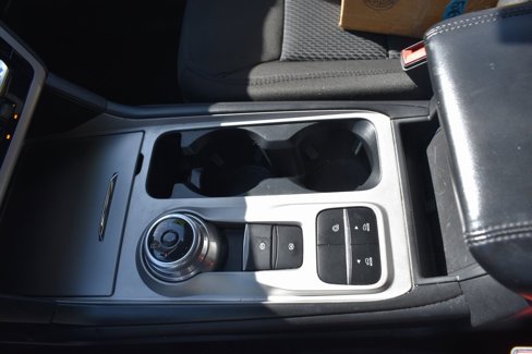 Used 2022 Ford Explorer XLT image 18