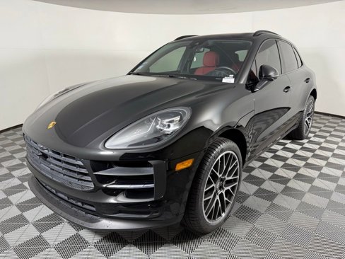 Certified 2021 Porsche Macan S image 1