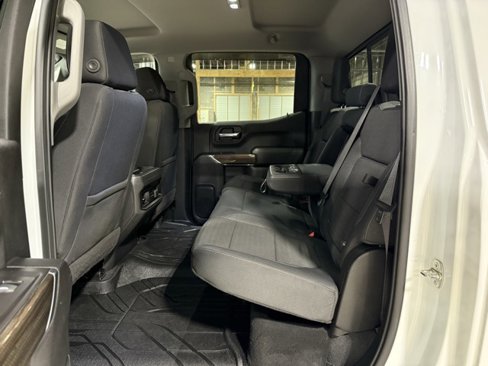 Used 2019 Chevrolet Silverado 1500 RST image 24