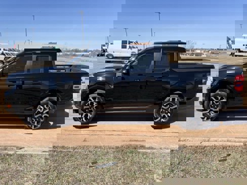 Used 2024 Ford Maverick Lariat w/ 4K Tow Package image 6