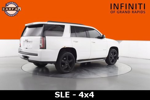 Used 2015 GMC Yukon SLE image 3