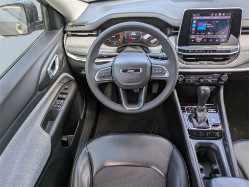 Used 2022 Jeep Compass Latitude image 15