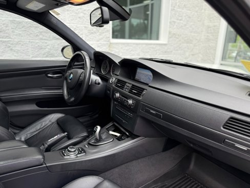 Used 2011 BMW M3 Sedan image 30