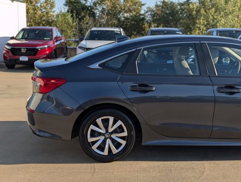 Used 2022 Honda Civic LX image 9