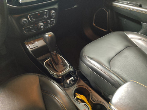 Used 2018 Jeep Compass Limited w/ Navigation Group image 26