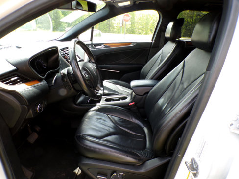 Used 2019 Lincoln MKC Reserve w/ MKC Technology Package image 29