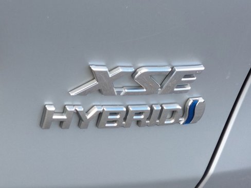 Used 2020 Toyota RAV4 XSE image 39