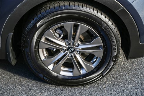 Used 2013 Hyundai Santa Fe Sport w/ Technology Pkg image 12