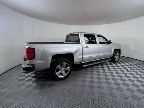 Used 2018 Chevrolet Silverado 1500 LT w/ Texas Edition image 4