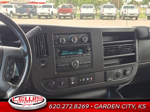 Used 2022 Chevrolet Express 2500 w/ Driver Convenience Package image 12