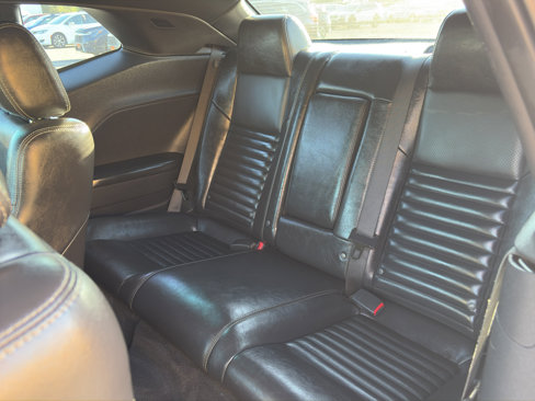 Used 2010 Dodge Challenger R/T image 27