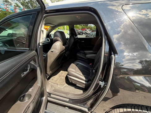 Used 2016 GMC Acadia SLT image 7