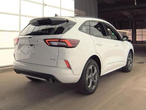 Certified 2023 Ford Escape ST-Line w/ Tech Pack #1 image 5