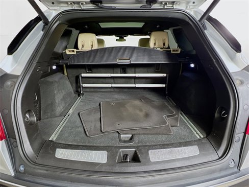 Used 2018 Cadillac XT5 Premium Luxury image 28