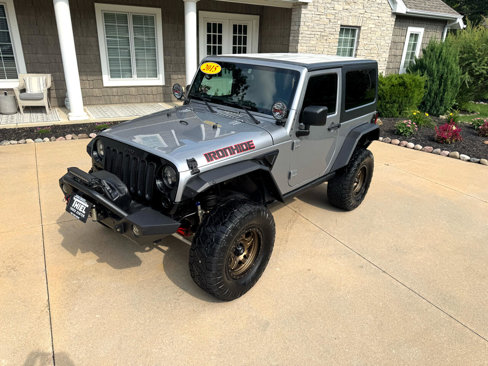 Used 2015 Jeep Wrangler Sport image 25