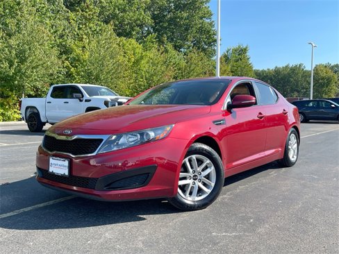 Used 2011 Kia Optima LX image 1