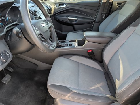 Used 2018 Ford Escape SE image 5