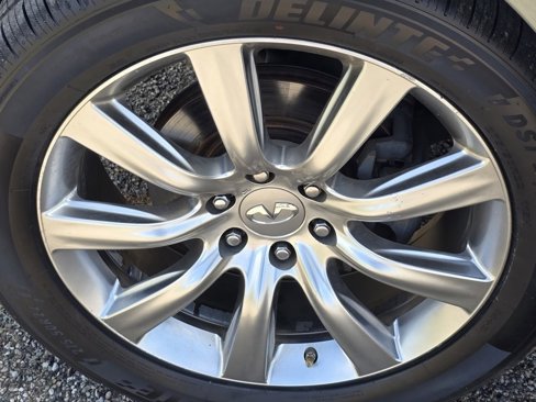 Used 2012 INFINITI QX56 4WD w/ Deluxe Touring Pkg image 33