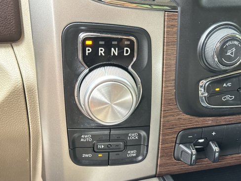 Used 2018 RAM 1500 Laramie w/ Convenience Group image 37