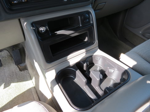 Used 2003 Chevrolet Tahoe LS w/ Cargo Package image 13