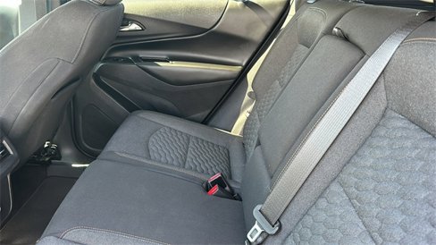 Used 2020 Chevrolet Equinox LT image 18