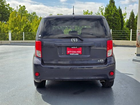 Used 2012 Scion xB image 4