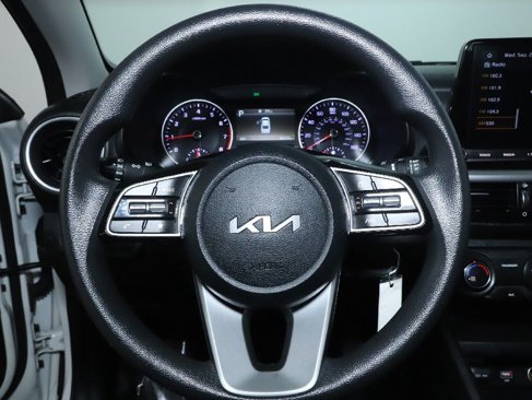 Used 2023 Kia Forte LXS image 20