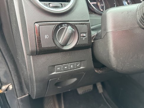 Used 2013 Chevrolet Captiva Sport LT image 14