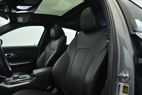 Certified 2023 BMW 330e w/ Driving Assistance Package image 17