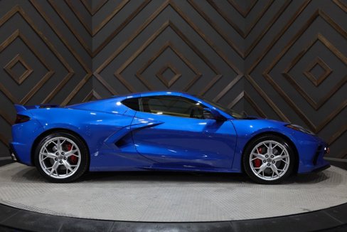 Used 2022 Chevrolet Corvette Stingray Premium Cpe w/ Z51 Performance Package image 9
