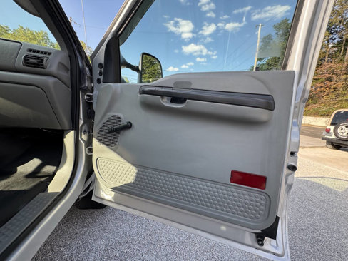 Used 2005 Ford F250 XLT image 18
